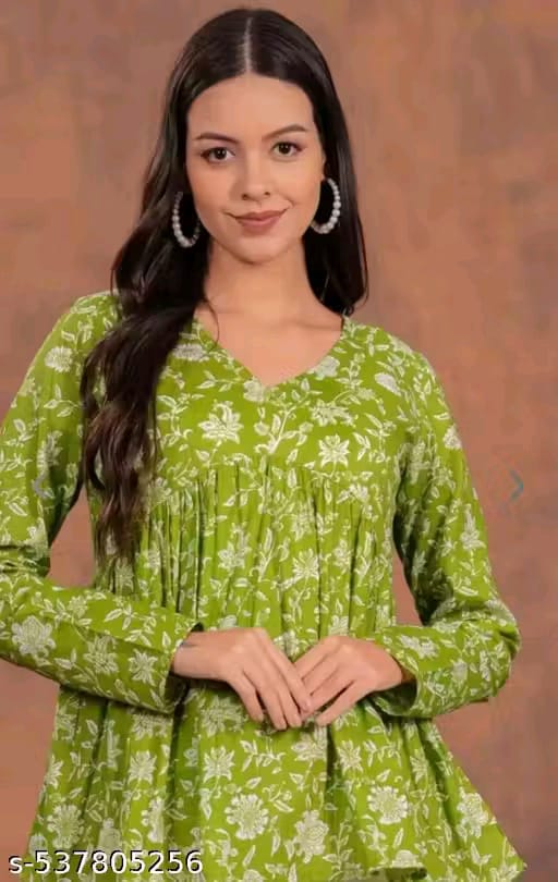 Women Full Slevees Kurti